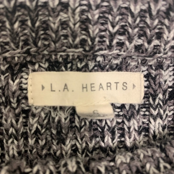 Cropped Knit Sweater - Picture 2 of 2